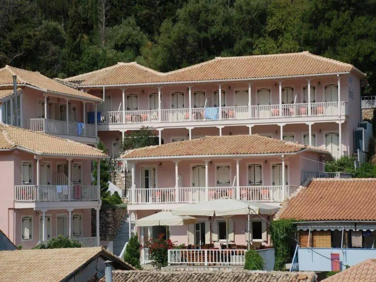 Ionis Hotel Άγιος Νικήτας Εξωτερικό φωτογραφία
